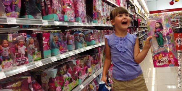 Как реагировать на капризы ребенка в магазине